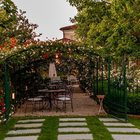 Hotel Il Campanile Cherasco Buitenkant foto