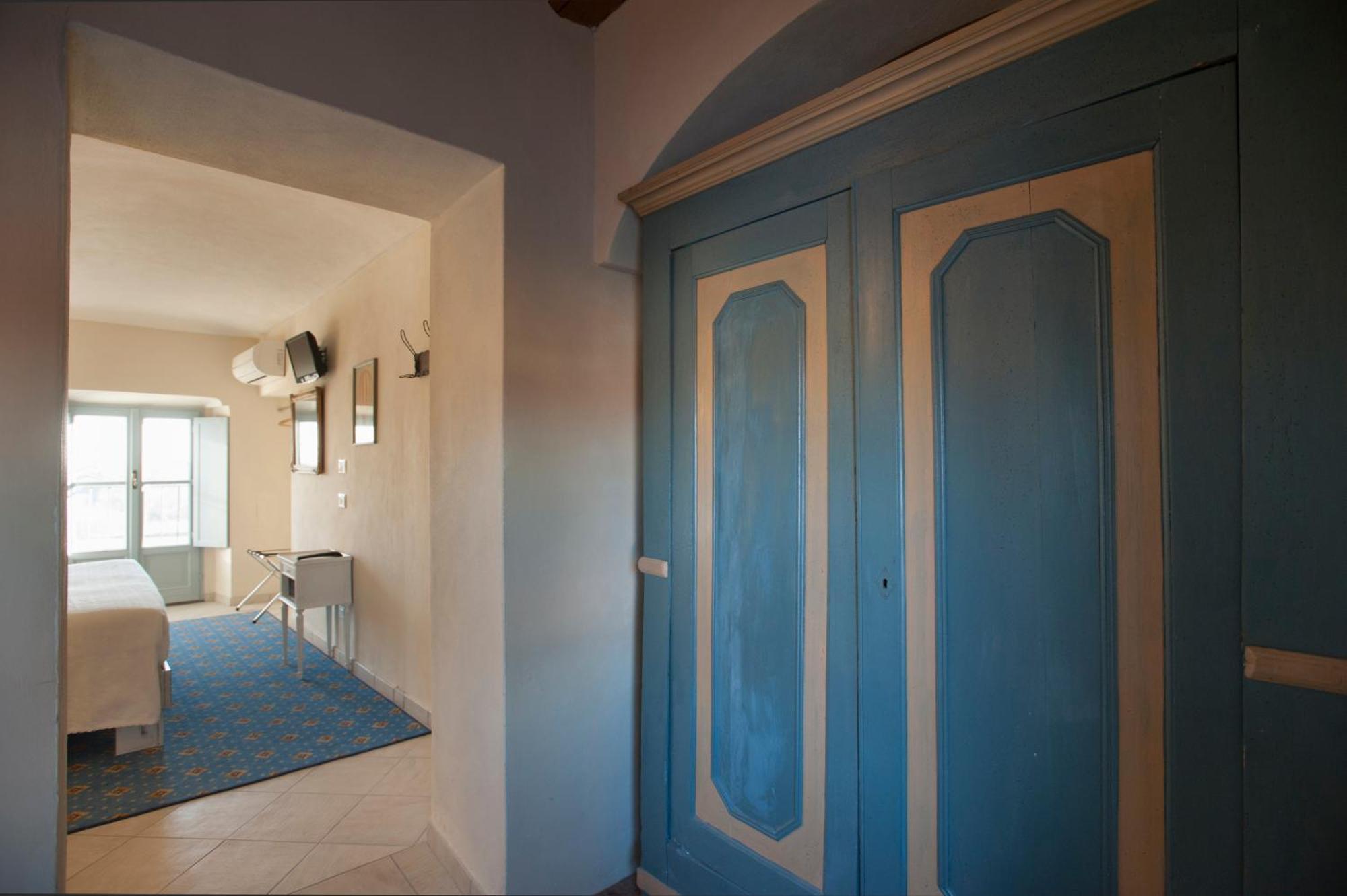 Hotel Il Campanile Cherasco Kamer foto