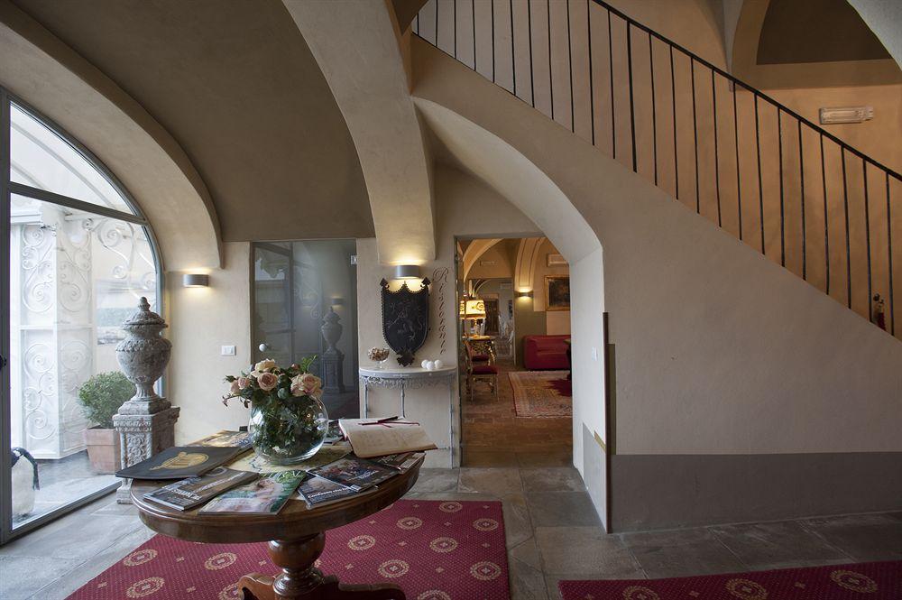 Hotel Il Campanile Cherasco Buitenkant foto