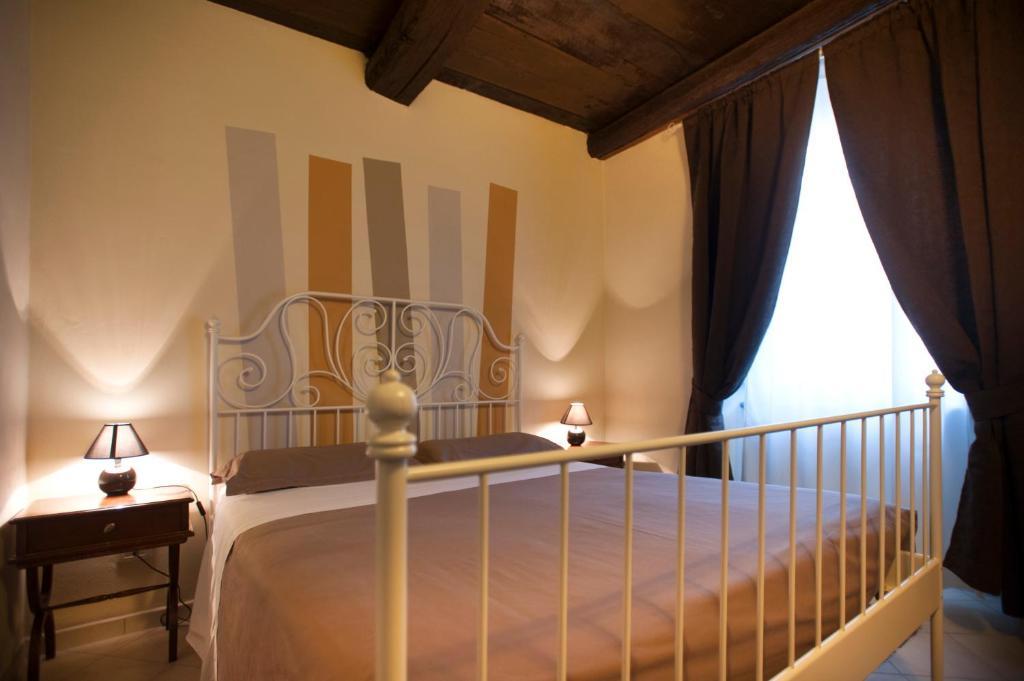 Hotel Il Campanile Cherasco Buitenkant foto