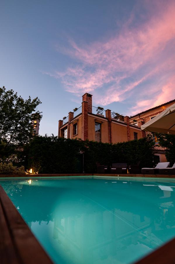 Hotel Il Campanile Cherasco Buitenkant foto