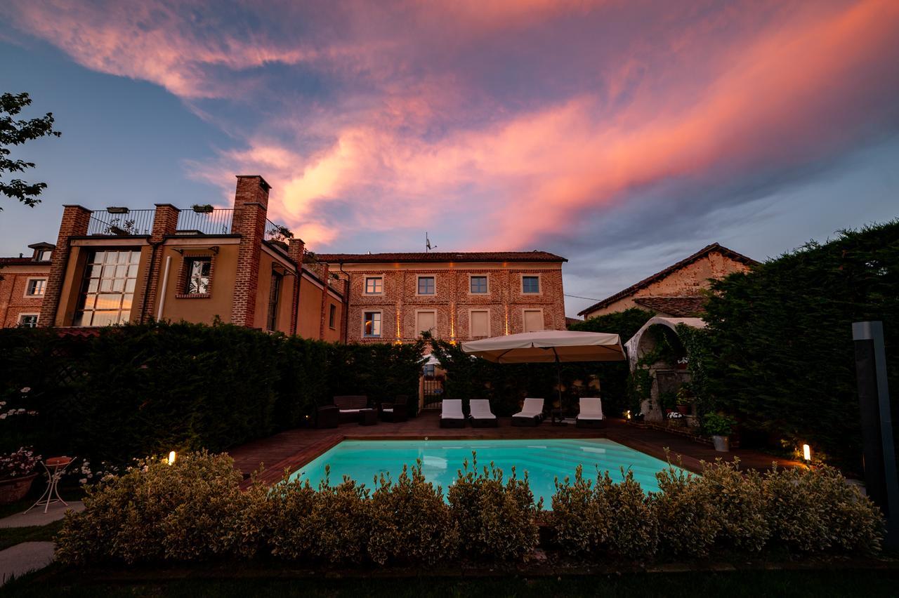 Hotel Il Campanile Cherasco Buitenkant foto